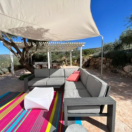 Casita Zayas -
